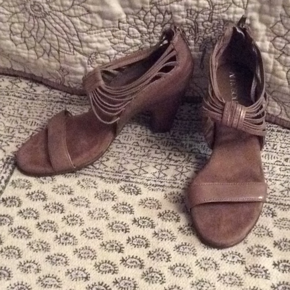 Aerosoles sandals